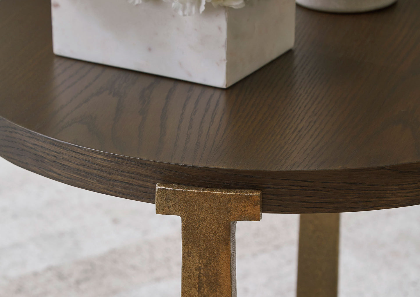 Mesa lateral Balintmore redonda