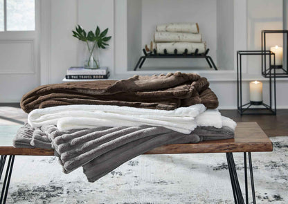 Manta Alsonwell black
