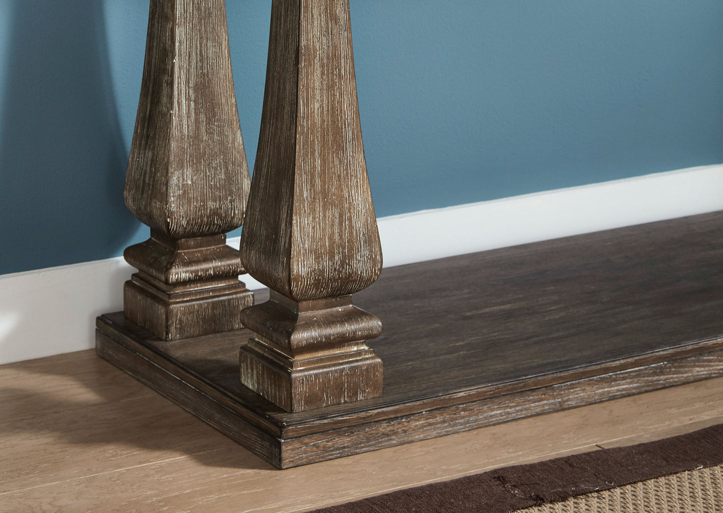 Mesa de arrimo Johnelle
